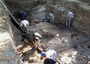 Археологи нашли древнюю улицу Москвы